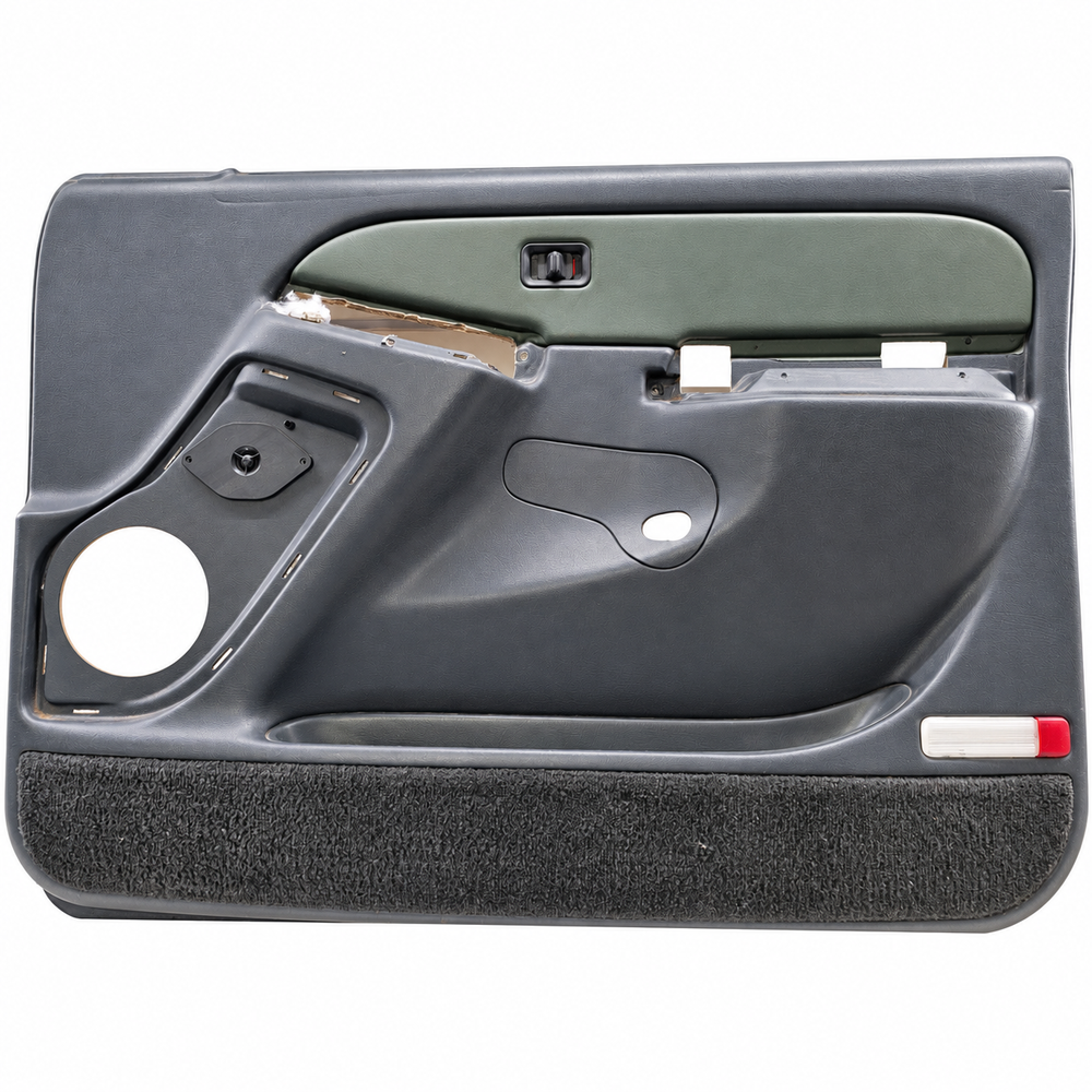 1999–2002 Silverado / Sierra Front Passenger Door Panel – Graphite